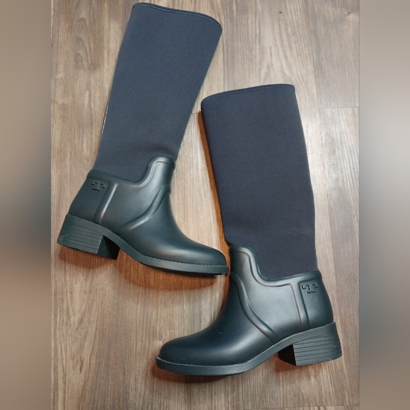 Tory Burch Rainboots - Picture 2 of 9